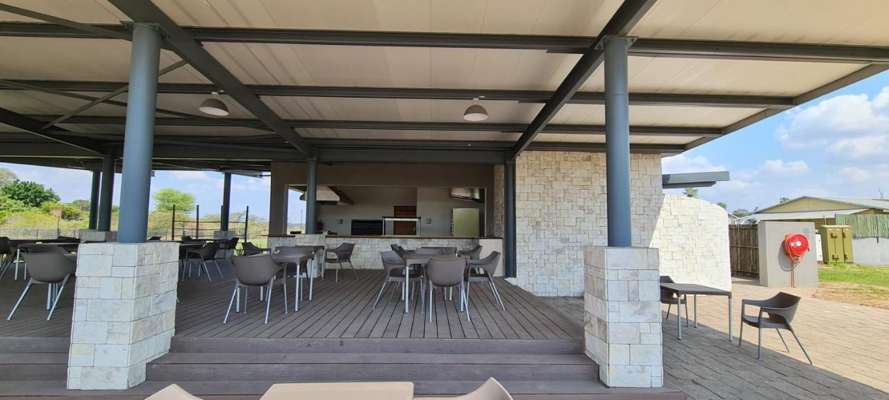 Sandpiper Villas Chobe カサネ エクステリア 写真