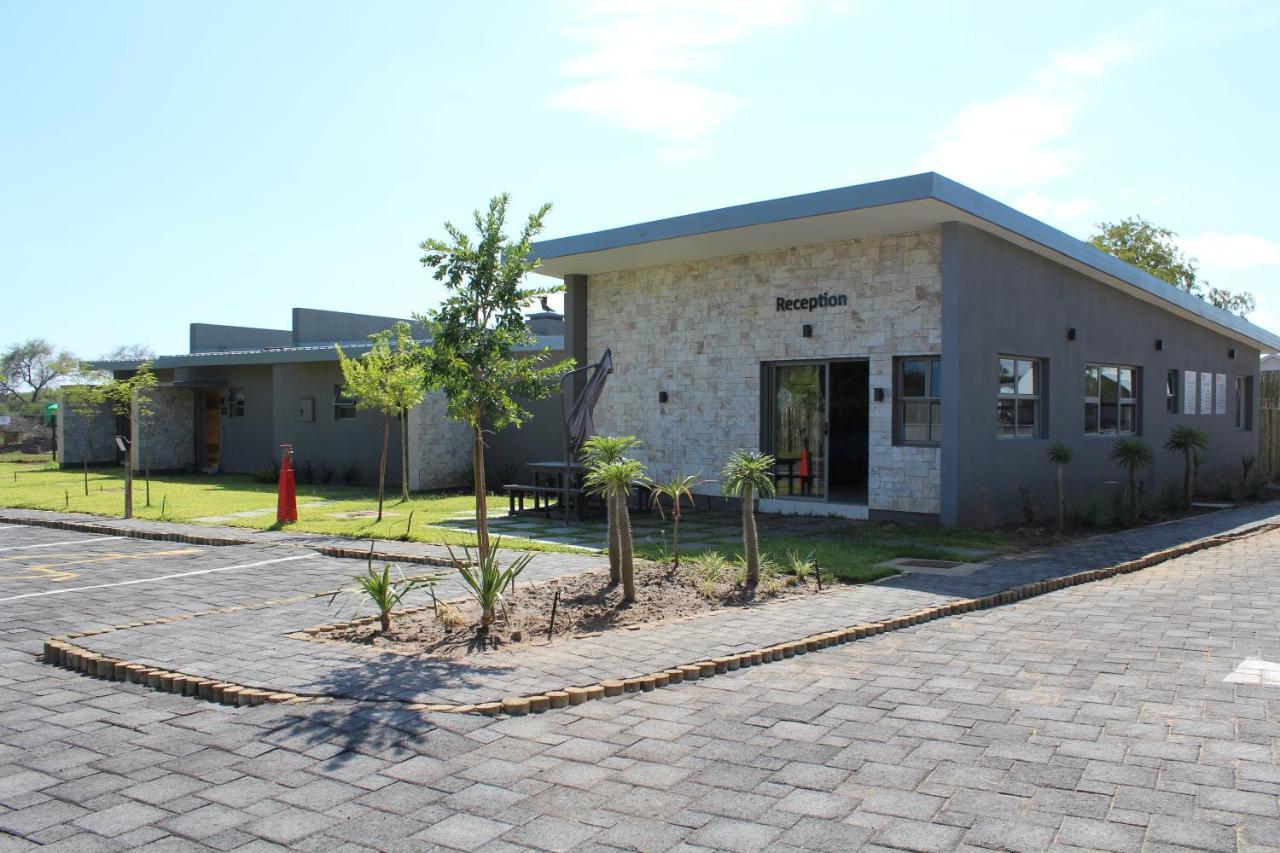 Sandpiper Villas Chobe カサネ エクステリア 写真